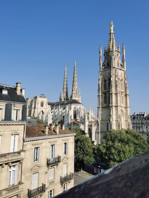 Lumineux Appartement Sous Les Toits A Pey Berland Bordeaux Exterior photo